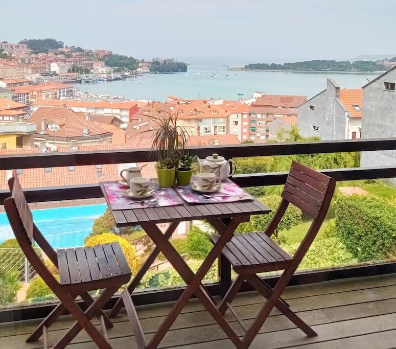 Terraza Y Piscina Con Vistas Espectaculares Al Mar Parking Cubierto Lägenhet San Vicente De La Barquera Exteriör bild