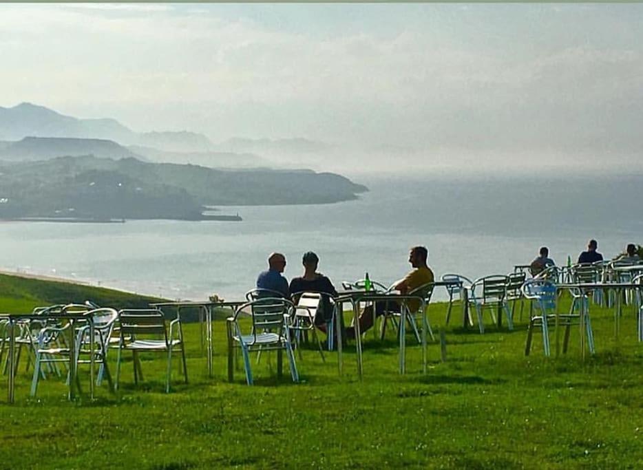 Terraza Y Piscina Con Vistas Espectaculares Al Mar Parking Cubierto Lägenhet San Vicente De La Barquera Exteriör bild
