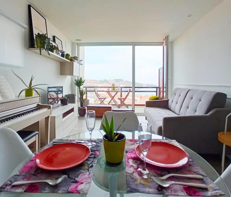 Terraza Y Piscina Con Vistas Espectaculares Al Mar Parking Cubierto Lägenhet San Vicente De La Barquera Exteriör bild